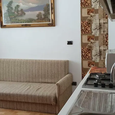 Pensión Med Apartman